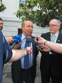 Torres Hurtado cree que el PP-A "no debe tardar mucho" en presentar candidato a la Junta