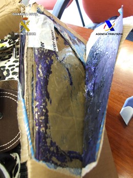 Paquete en el que venía oculta la heroína