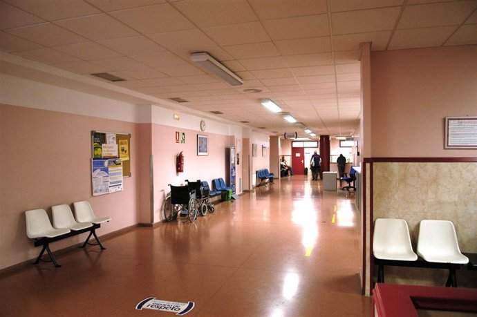 Interior del centro de salud de El Crucero, en León