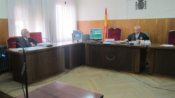 Juicio de Isabel García por videoconferencia en Huelva.