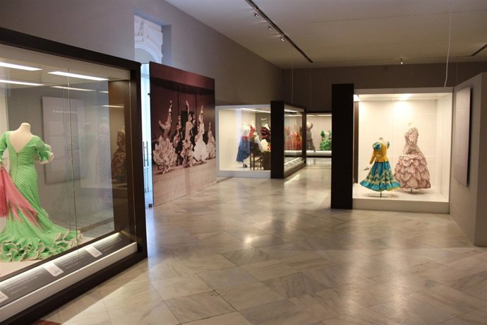 El Museo de Artes y Costumbres muestra la dimensión cultural del traje flamenco