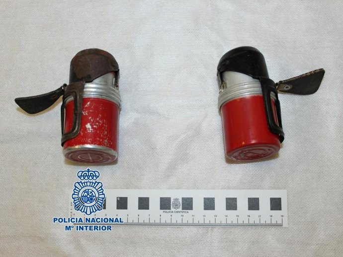 Granadas encontradas en un domicilio del Zaidín