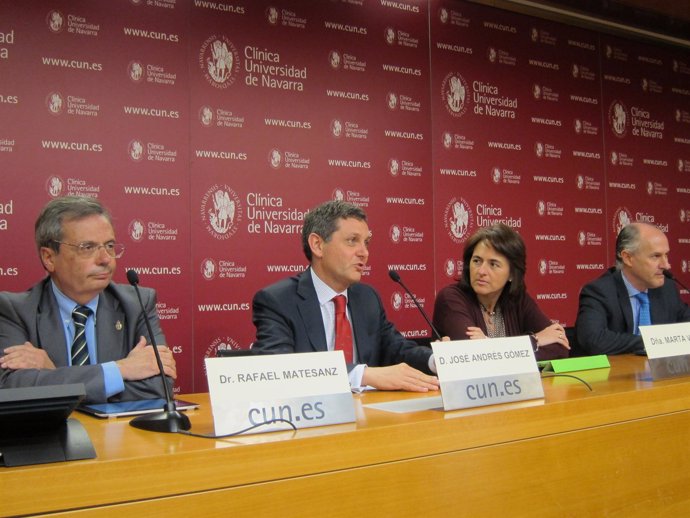 Rafael Matesanz en rueda de prensa en la Clínica Universidad de Navarra.