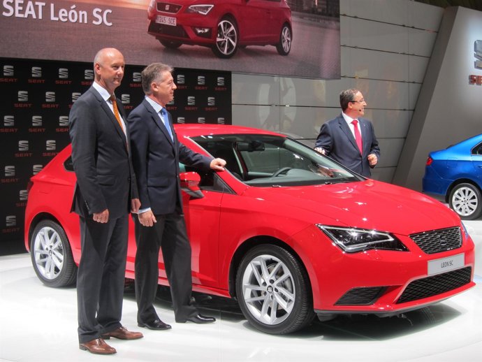 J.Schelchshorn, P.Sevin y M.Palomera, Seat