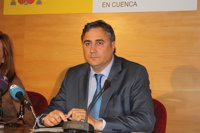 El Gobierno destaca la "profesionalidad" de la Policía a la hora de reducir al hombre armado con un hacha en Cuenca