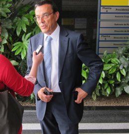 El presidente de la Diputación de Huelva, Ignacio Caraballo