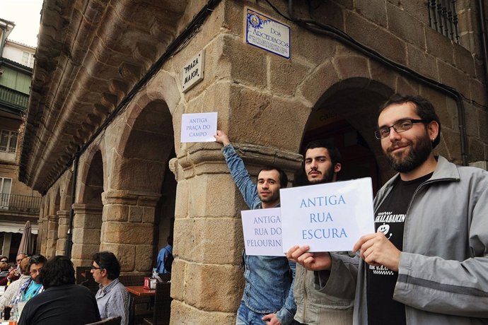 COORDINADORES DE INICIATIVA PARA REIVINDICAR LOS NOMBRES