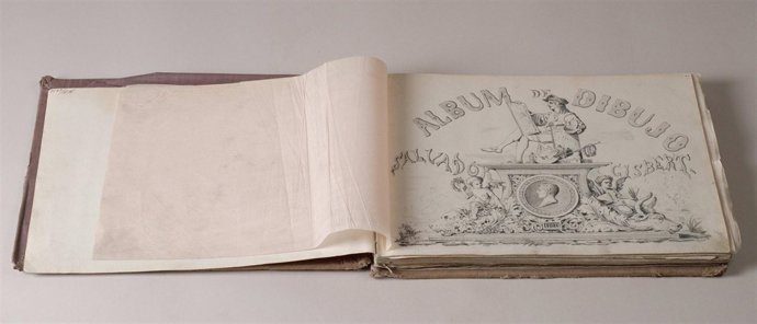 Cuaderno de dibujos del artista Salvador Gisbert adquirido por Museo de Teruel
