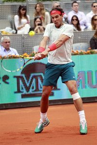 Rafa Nadal accede a cuartos del Mutua Madrid Open y espera a David Ferrer