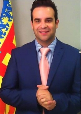 El concejal de Cultura de Bolbaite, Joaquín Serrano