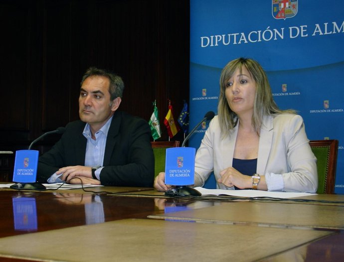 Marcelo López y Esperanza Pérez Felices (PSOE)