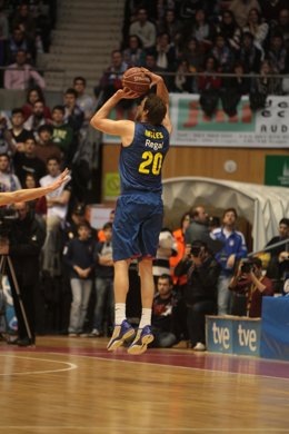 Joe Ingles 20 FC Barcelona Regal