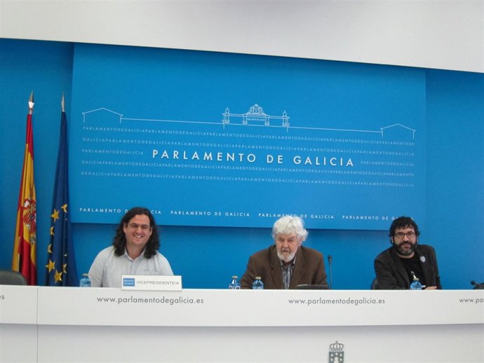 Rueda AGE en el Parlamento de Galicia