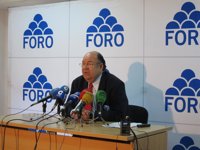 Sostres acusa a Llamazares de perseguir protagonismo a través de la descalificación "con argumentos falaces e injurias"