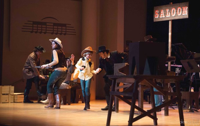 Un momento del musical 'Los siete magníficos'