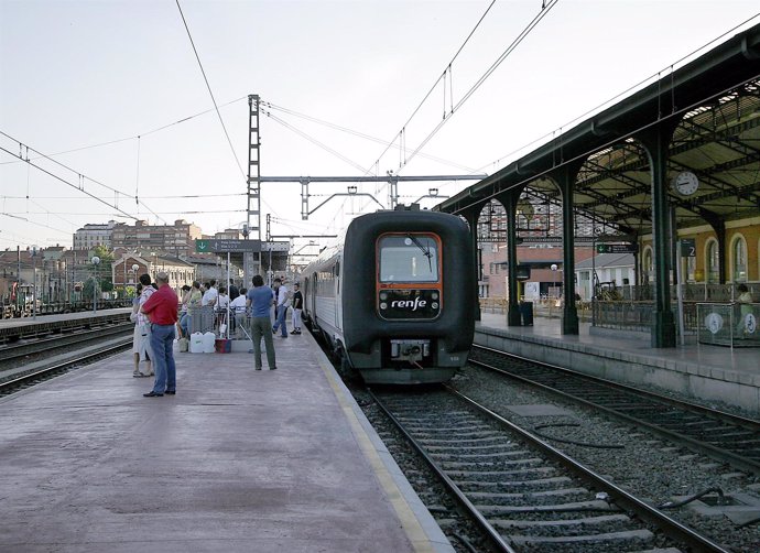 Andenes de una estación de tren de Castilla y León