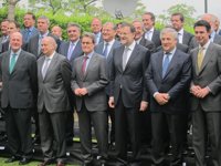 Rajoy y Mas conversan 20 minutos sobre el déficit y la crisis