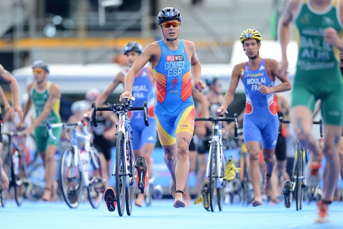 Javier Gómez Noya en el triatlón de Yokohama