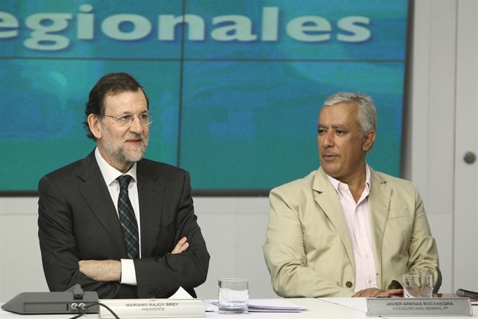 Mariano Rajoy con Javier Arenas