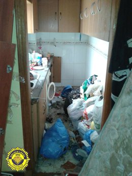 Casa donde localizaron el perro muerto en Castellón.