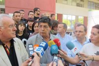 Valderas cree que alcaldes del PP "pondrán a los ciudadanos por delante de su partido" con decreto de exclusión social