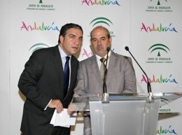 Elías bendodo y Paco Artacho anuncian acción conjunta en Rusia turismo málaga