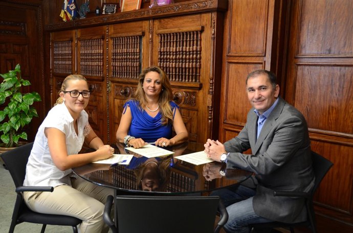 Yésica Hernández, Cristina Valido y Óscar Hernández