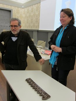 Presentación de la réplica de una janukkía o lámpara judía