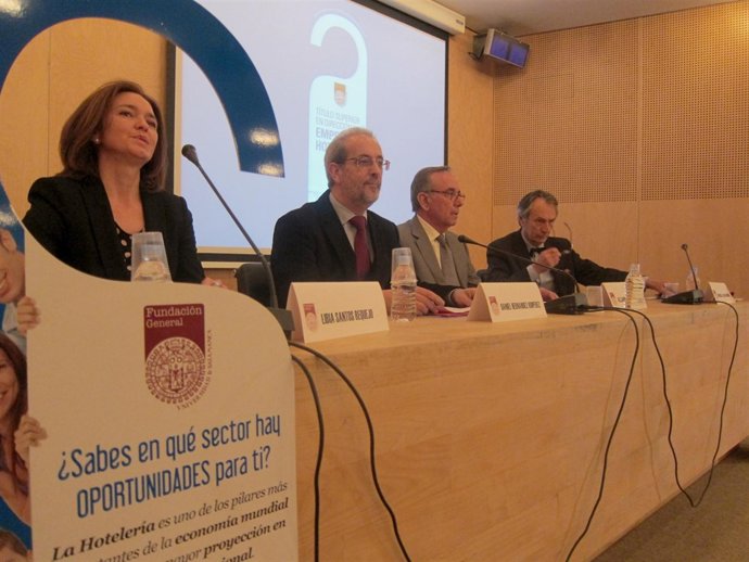 Presentación del nuevo título de la USAL