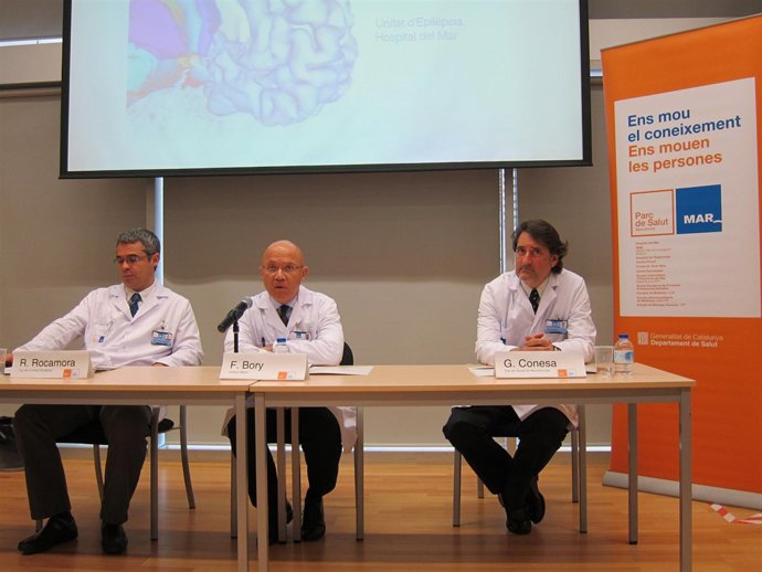 El Hospital del Mar incorpora un robot para tratar epilepsias