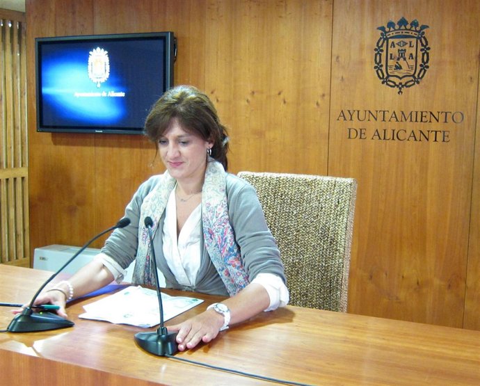 Marta García-Romeu en rueda de prensa