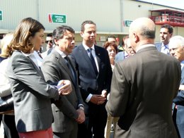 González, junto a Figar a su llegada a Casbega, en Fuenlabrada