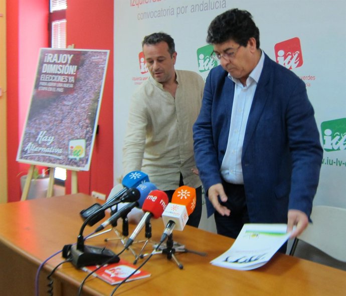 Diego Valderas y José Antonio Castro, hoy en rueda de prensa