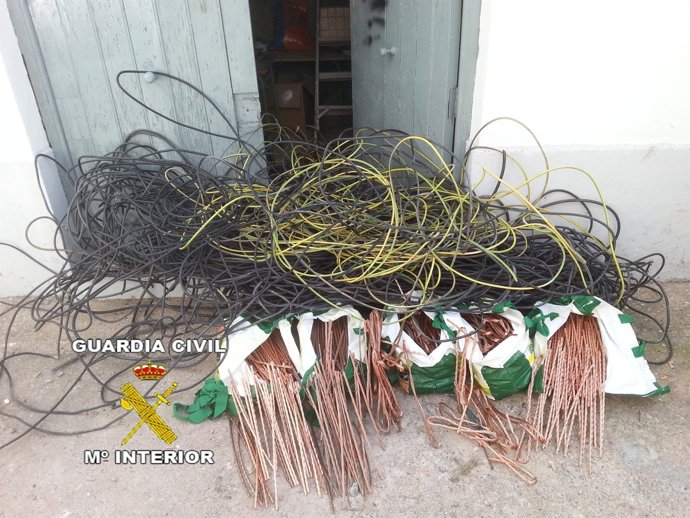 Cable de cobre recuperado de robos en la A-7