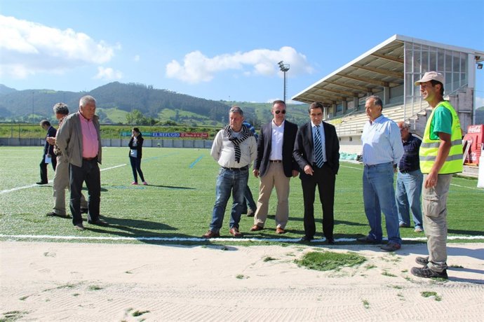 Campo de hierba artifiicial del Tropezón 