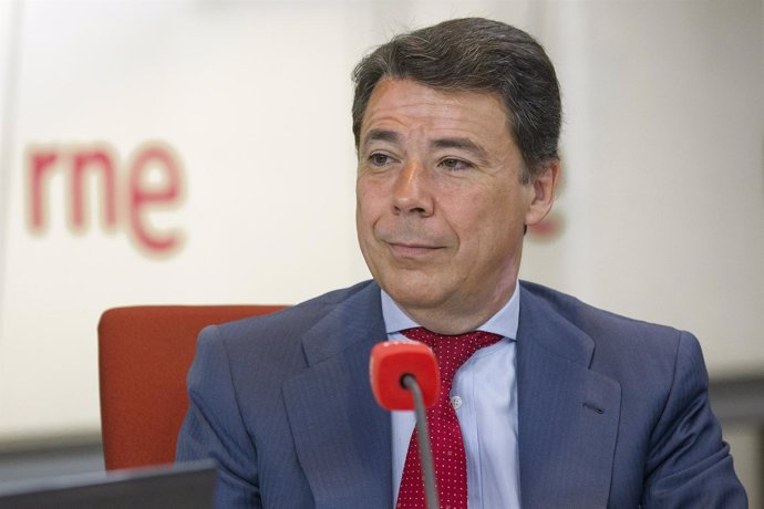 El presidente de Madrid, Ignacio González, en una entrevista en RNE