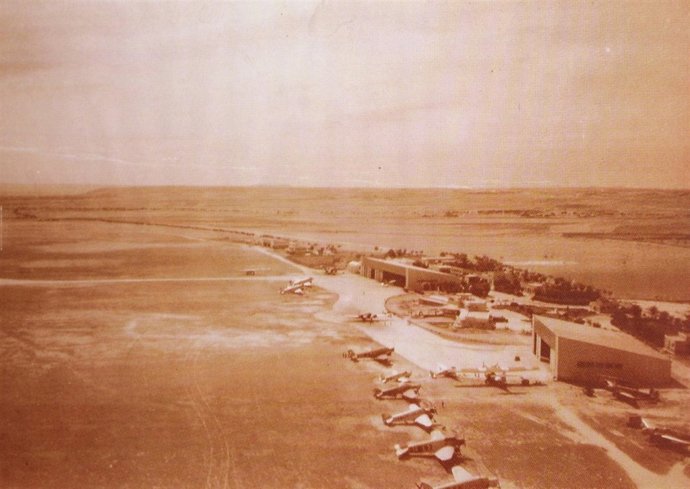 Vista aérea del aeropuerto de Barajas. Año 1933