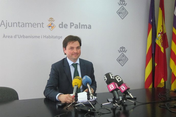 El teniente de alcalde de Urbanismo, Jesús Valls