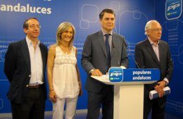 Diputados del PP-A en rueda de prensa