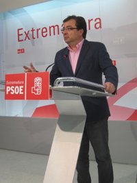 Vara dice sobre el decreto de subvenciones para el fomento de actividades culturales que creía que se "bajaba el IVA"