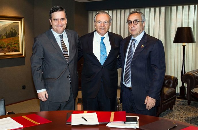 Miguel Cardenal, Isidro Fainé y Alejandro Blanco