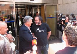 Julio López (UPA) y Luis Miguel Domínguez (Lobo Marley)