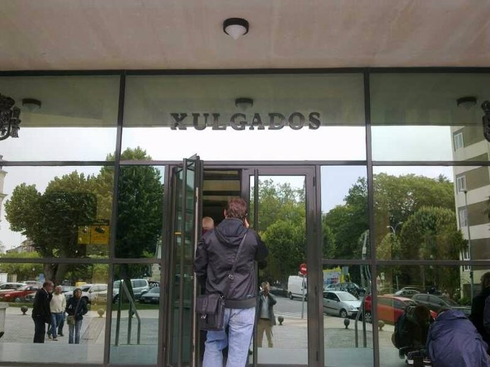 Exterior de los juzgados de Lugo