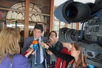 Valderas anuncia una nueva reunión con Montoro sobre situación económica de los ayuntamientos "antes de acabar el mes"