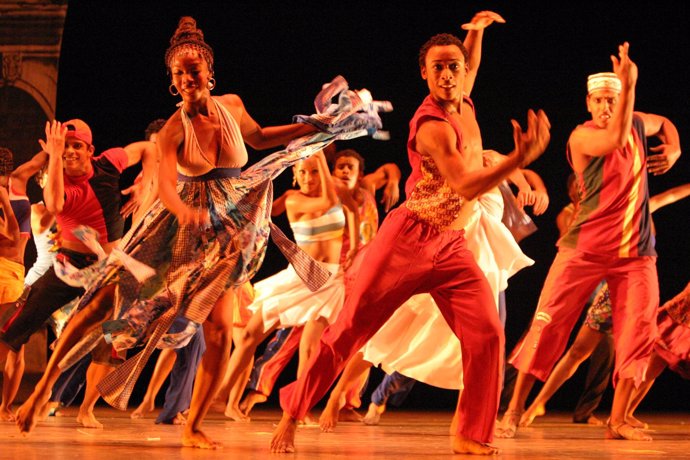 Ballet Folklórico Nacional de Cuba 