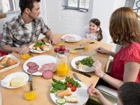 Enseñar a los niños a comer