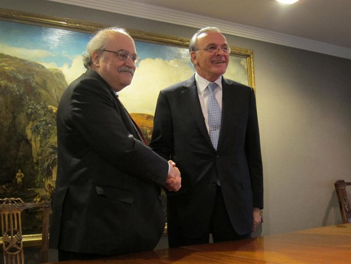 El conseller Andreu Mas-Colell e Isidre Fainé (La Caixa)