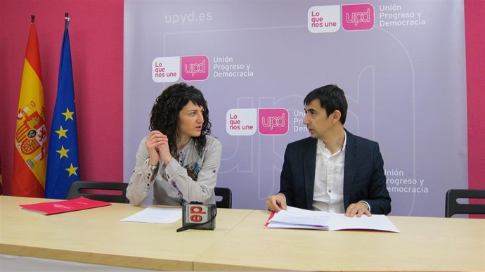 Encarna Hernández  y Rubén Serna