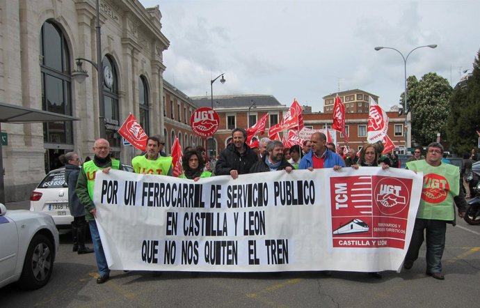 Delegados de UGT encabeza la movilización en defensa del sector ferroviario