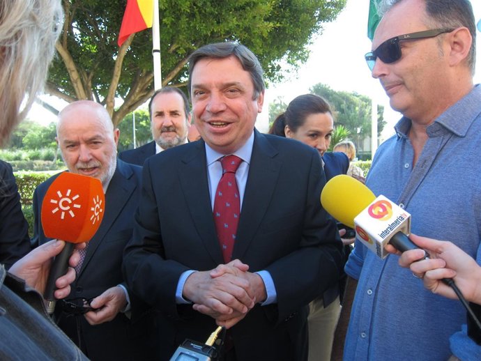 Planas atiende a los medios en la UAL